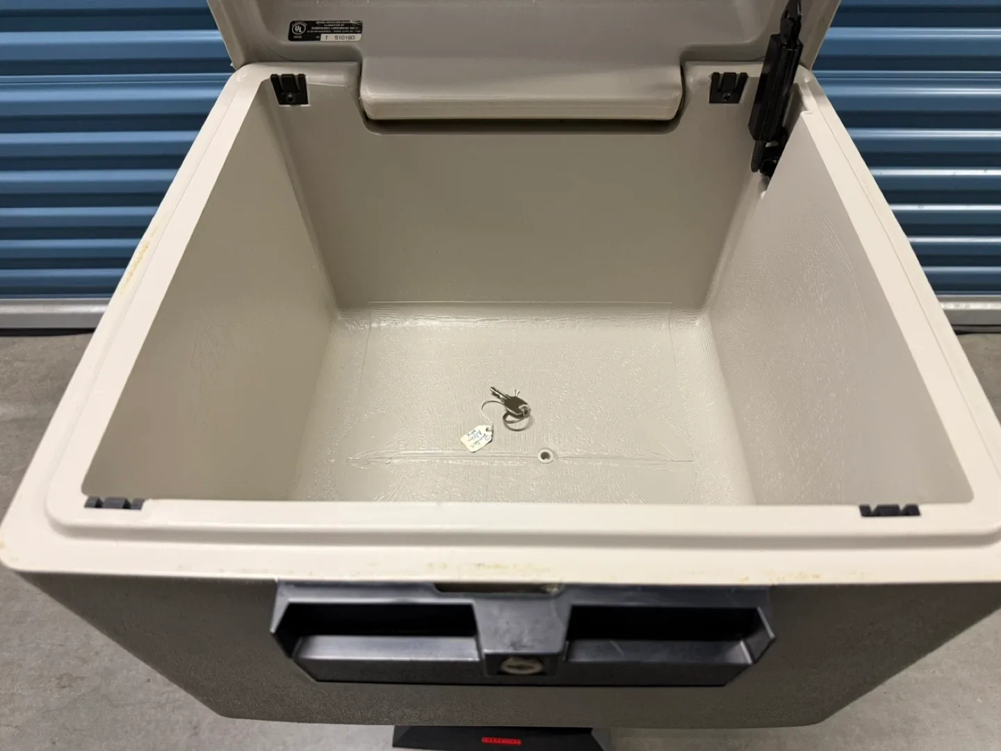 Sentry Safe 1175 image indicator(4)