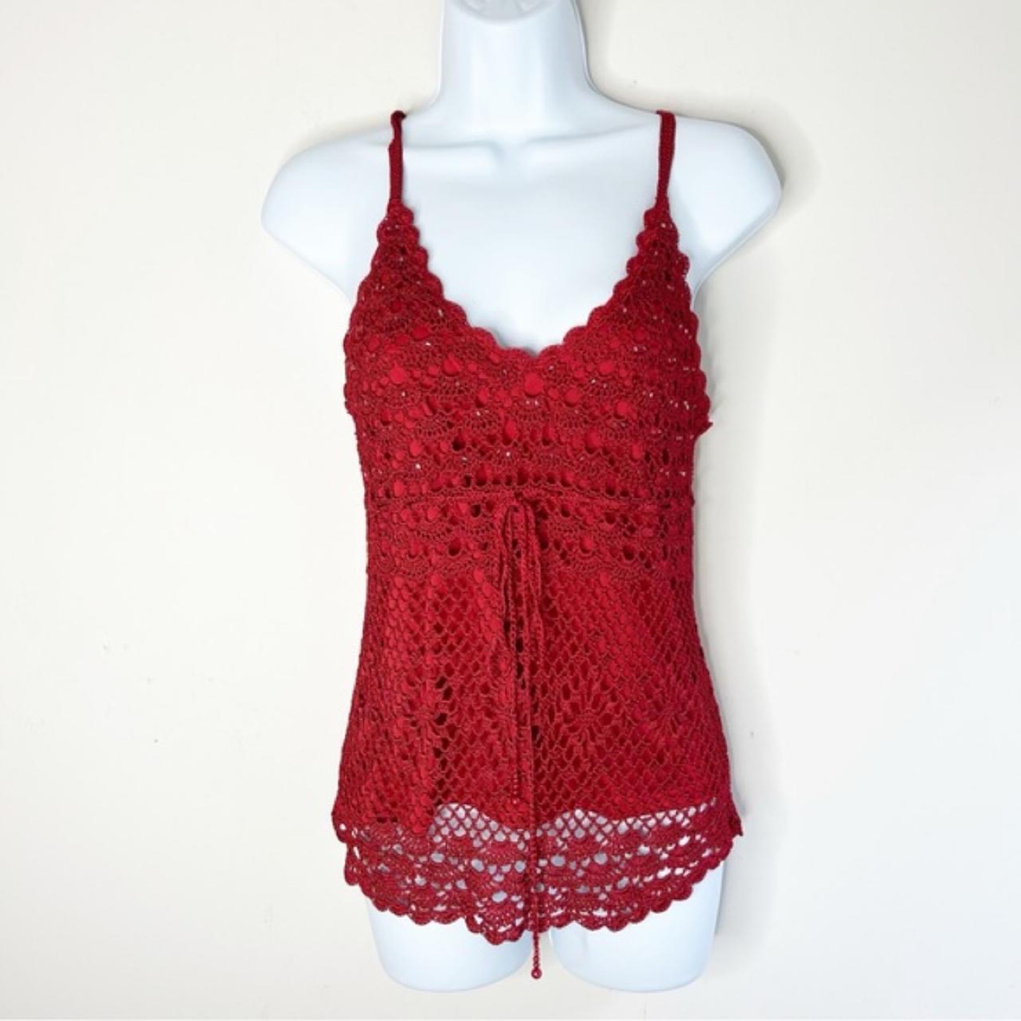 Y2K early 2000s Le Chateau Red Crochet Cami - Size L