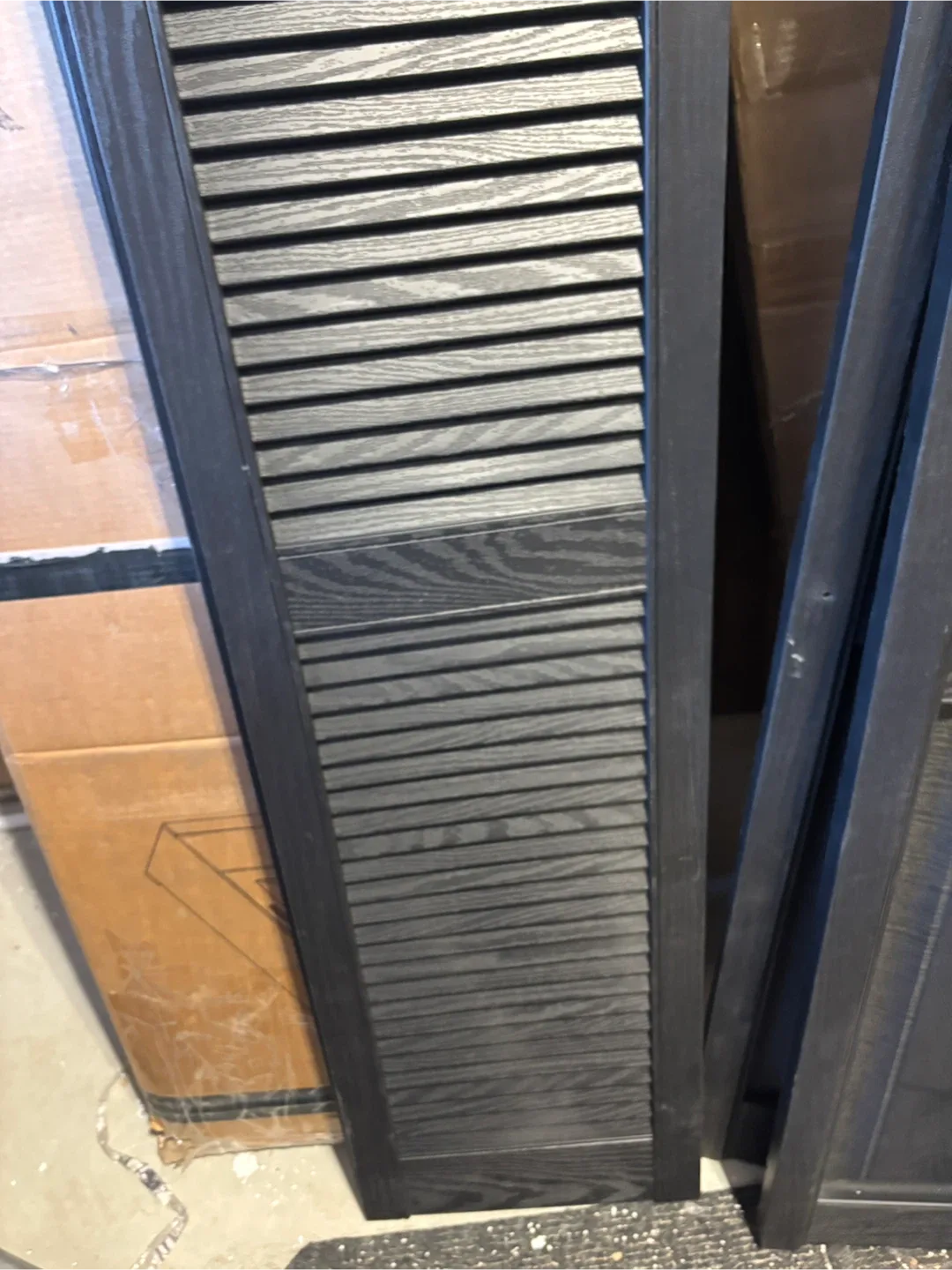 Builder's Edge Black Louvered Shutters - 15" x 55" thumbnail