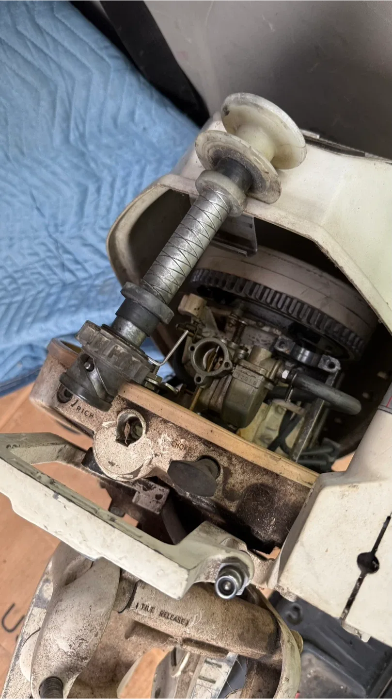 Viking Outboard Motor - Model 64701 image indicator(3)