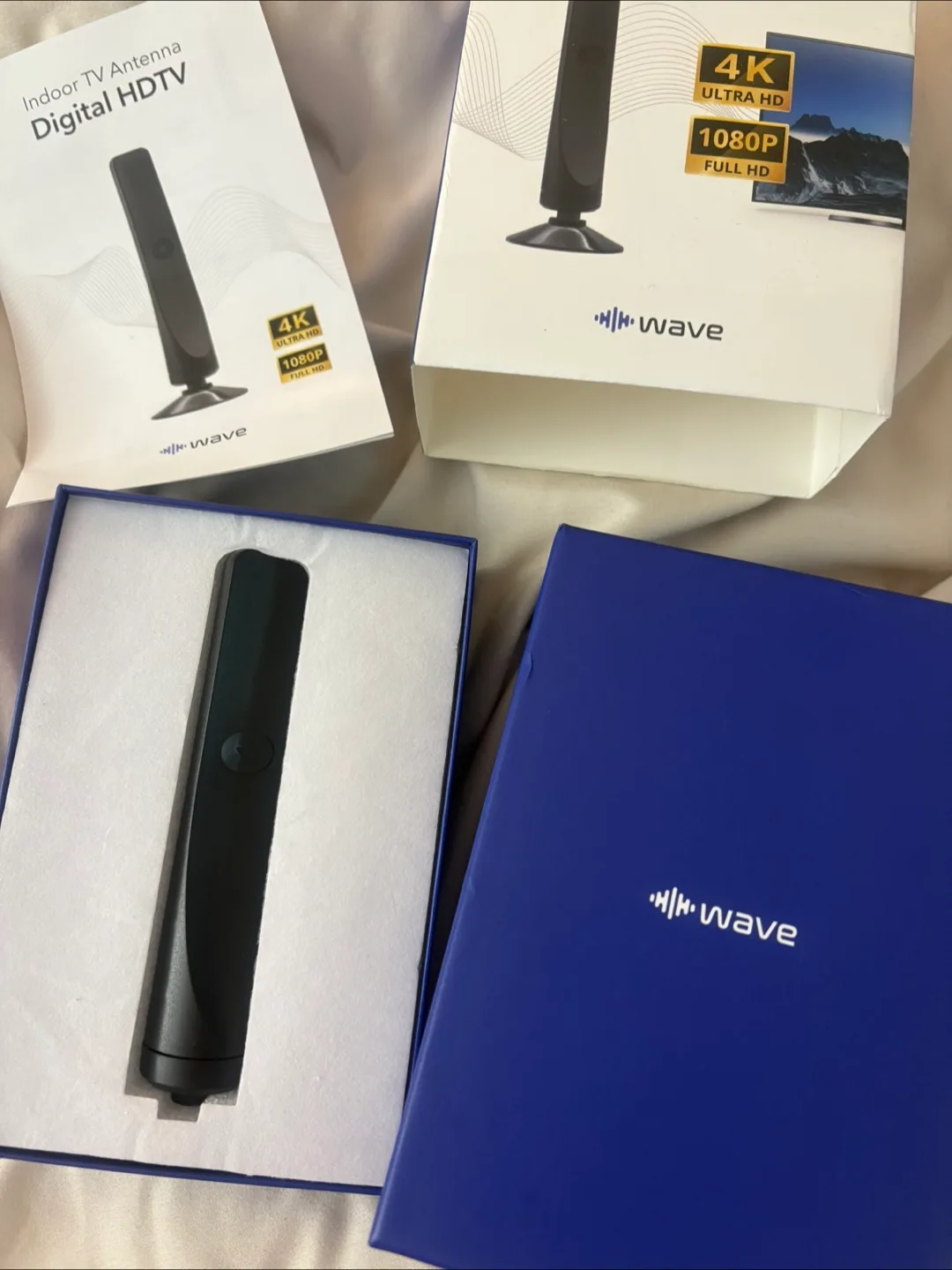 Indoor TV Antenna - New in Box image indicator(5)