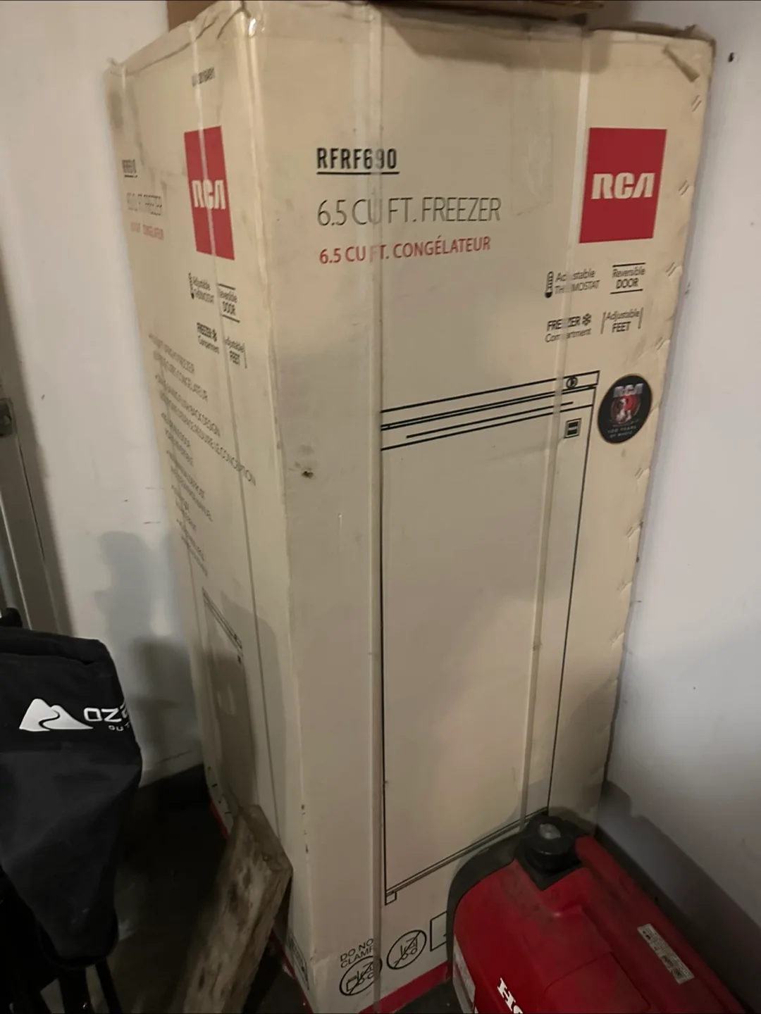 RCA RFRF690 6.5 Cu Ft Freezer - New in Box image indicator(2)