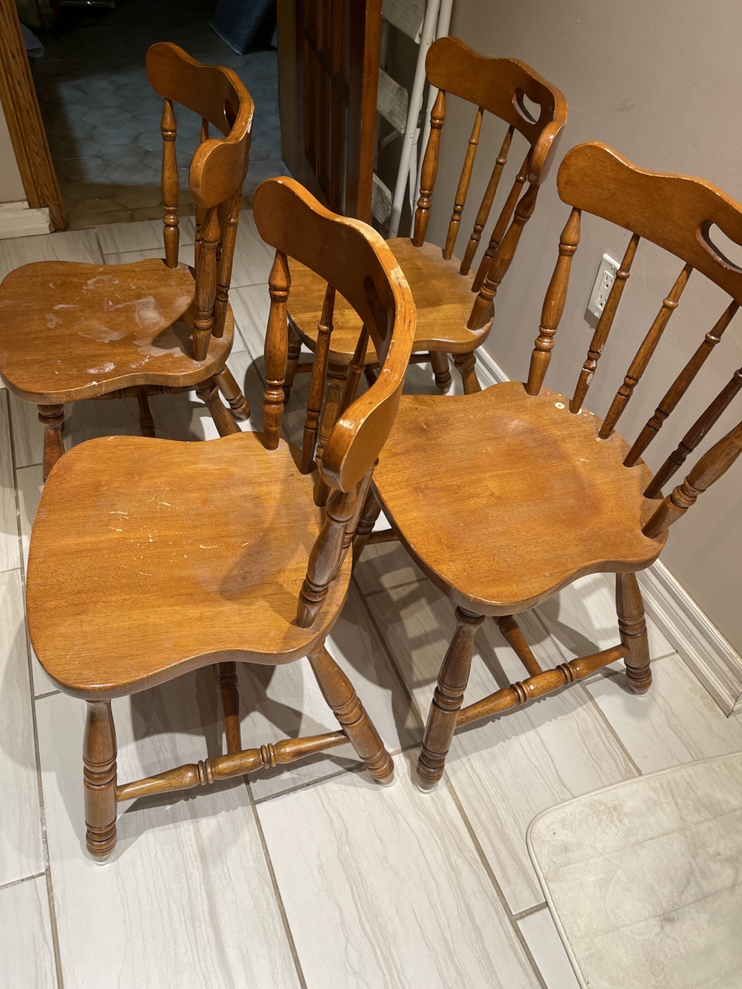 Set of 4 Wooden Dining Chairs