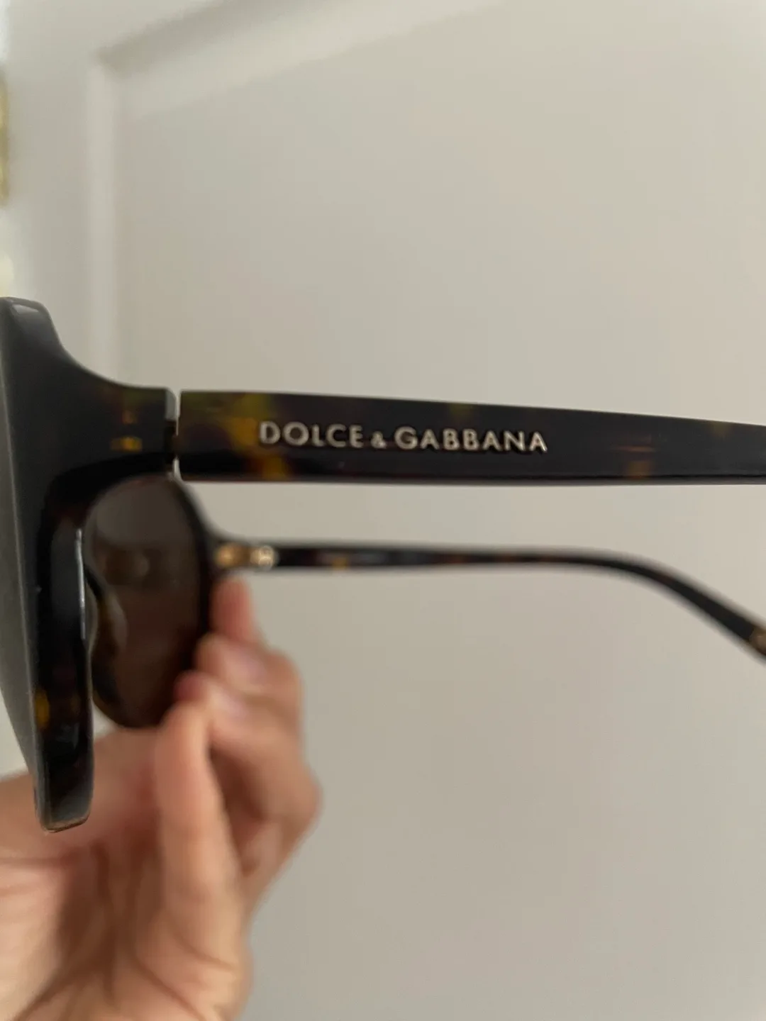 Dolce & Gabbana Sunglasses image indicator(2)