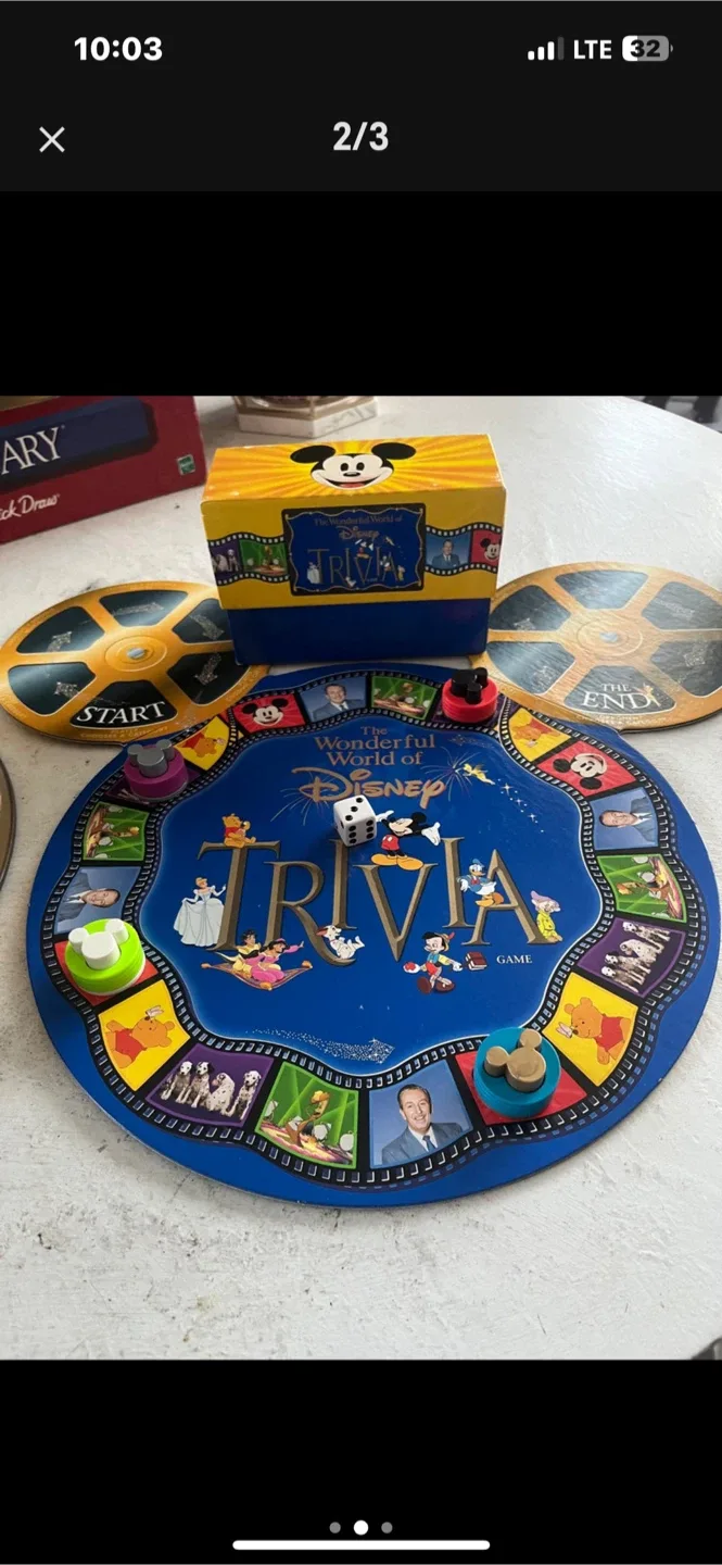 Disney Wonderful World Trivia Game image indicator(2)