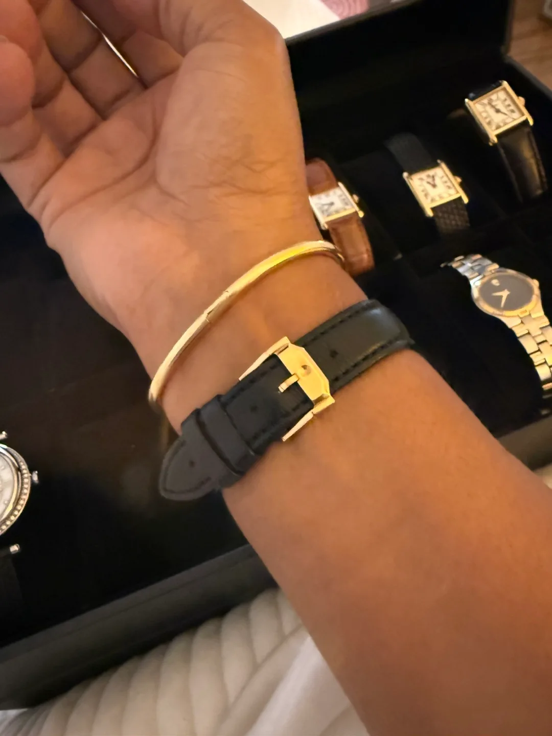 Movado Swiss Made Watch image indicator(3)