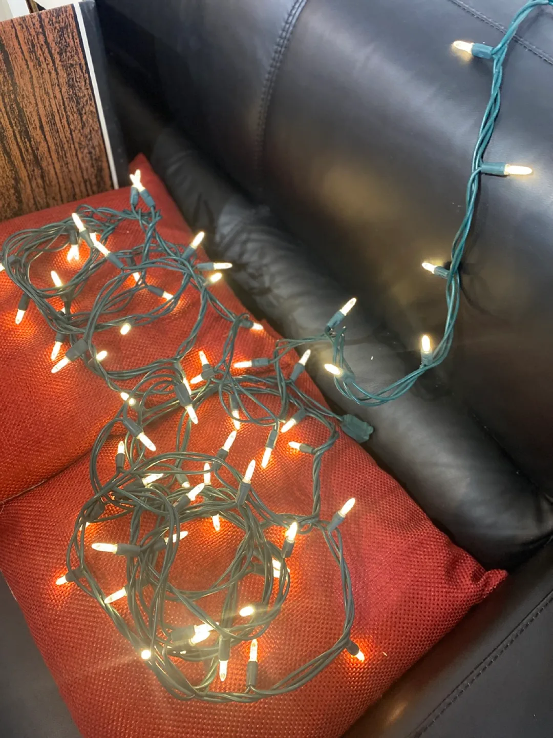 Christmas lights and items image indicator(3)