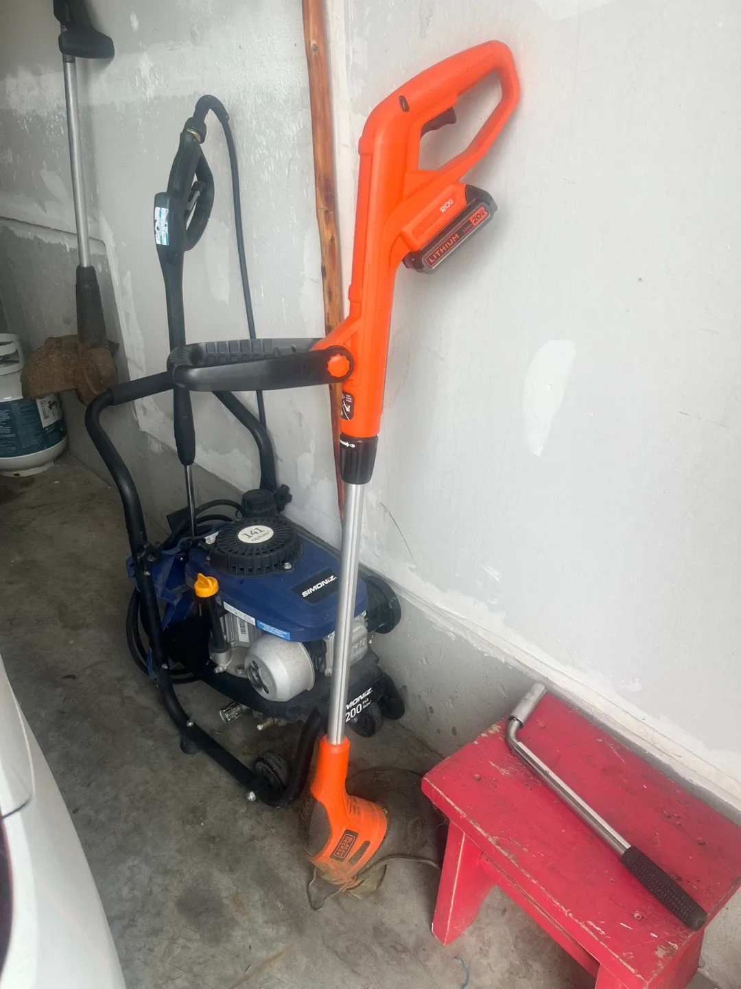 Black+Decker 20V MAX Cordless String Trimmer image indicator(2)