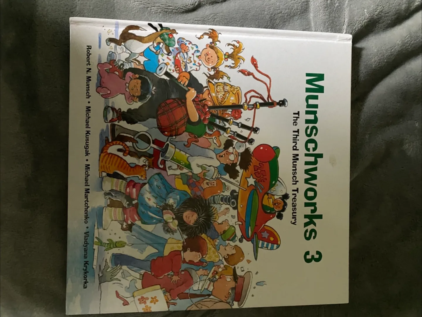 Kids books image indicator(3)