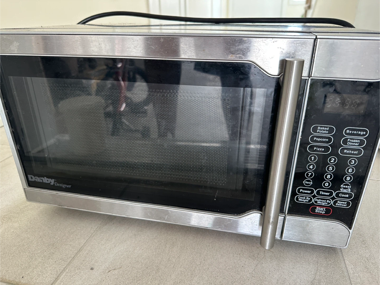 Danby Designer Microwave - photo 3