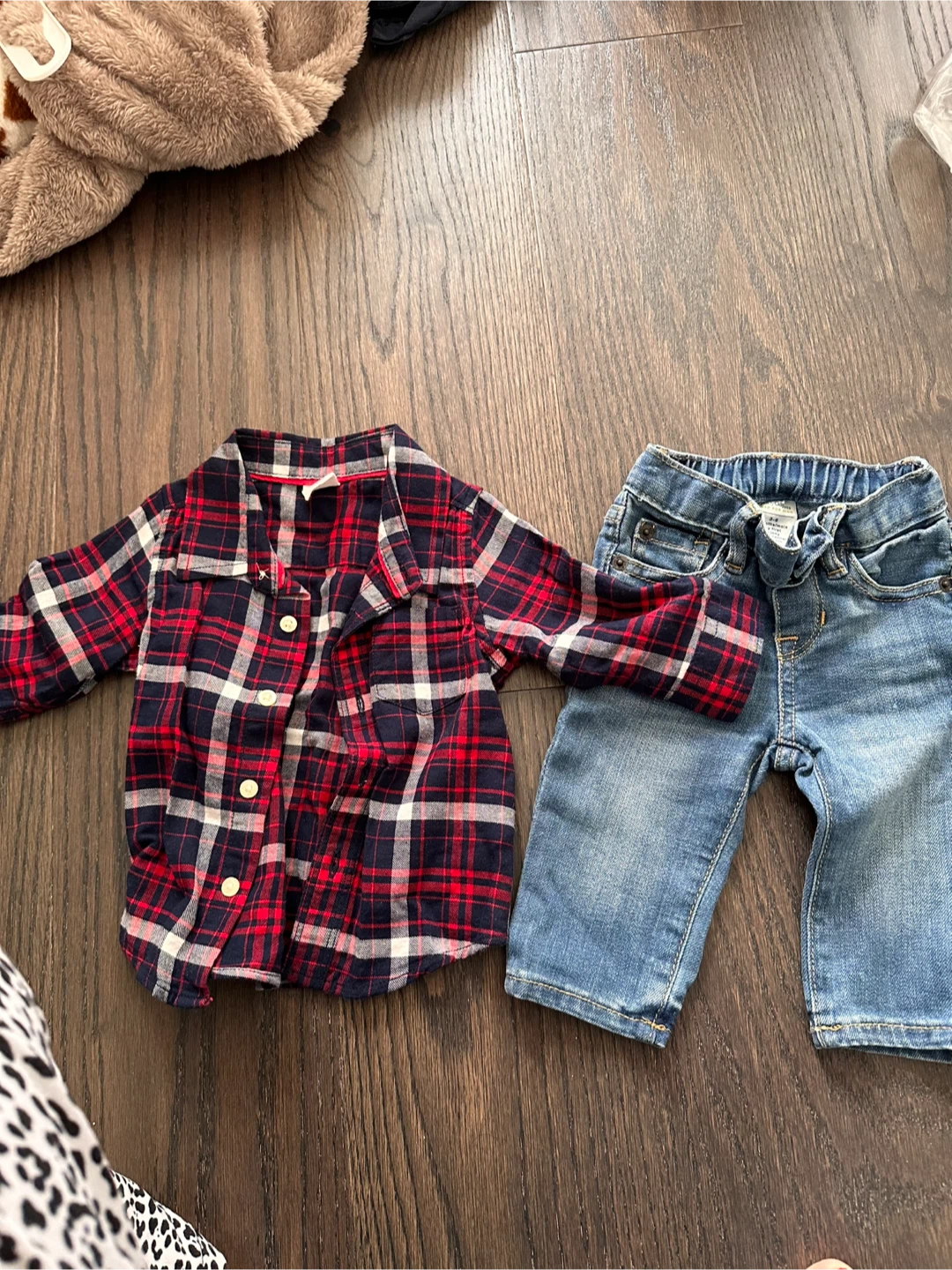 Brand new Gap Baby Outfit - 3-6 Months