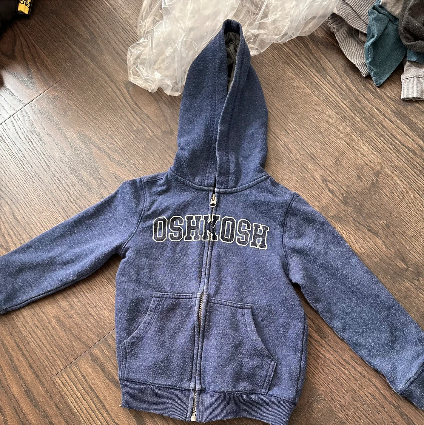 Kids OshKosh, Paw Patrol sweatshirts - 4T to 5T - photo 2