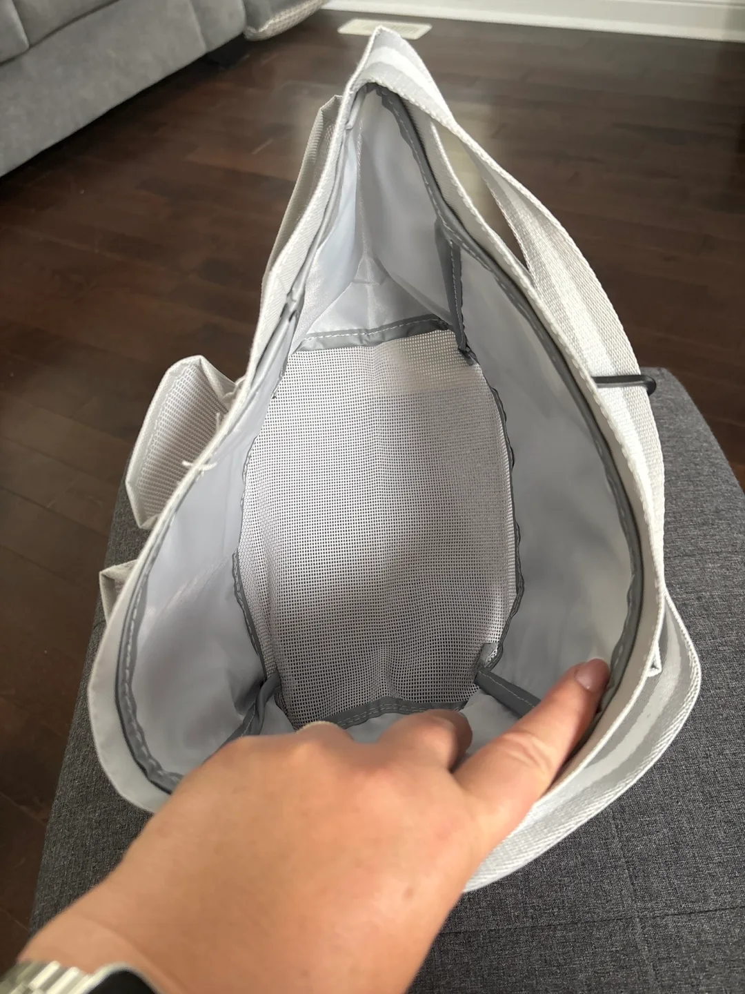 Light Grey Shower Caddy Tote Bag image indicator(2)