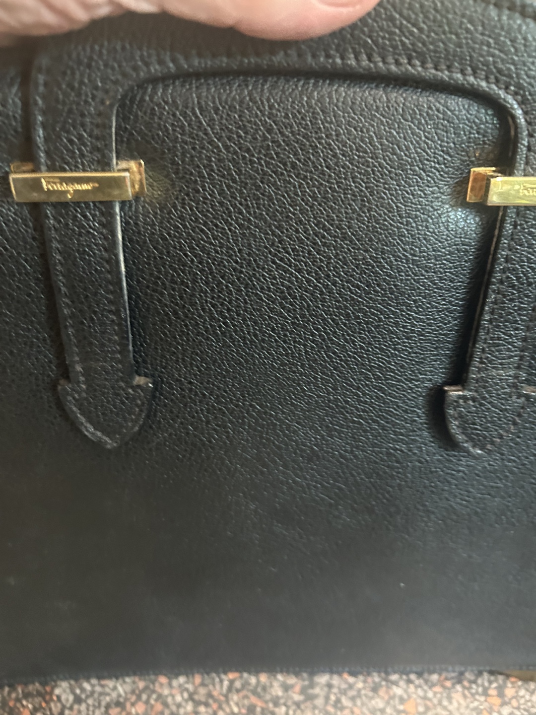 Salvatore Ferragamo Black Leather Handbag - photo 2