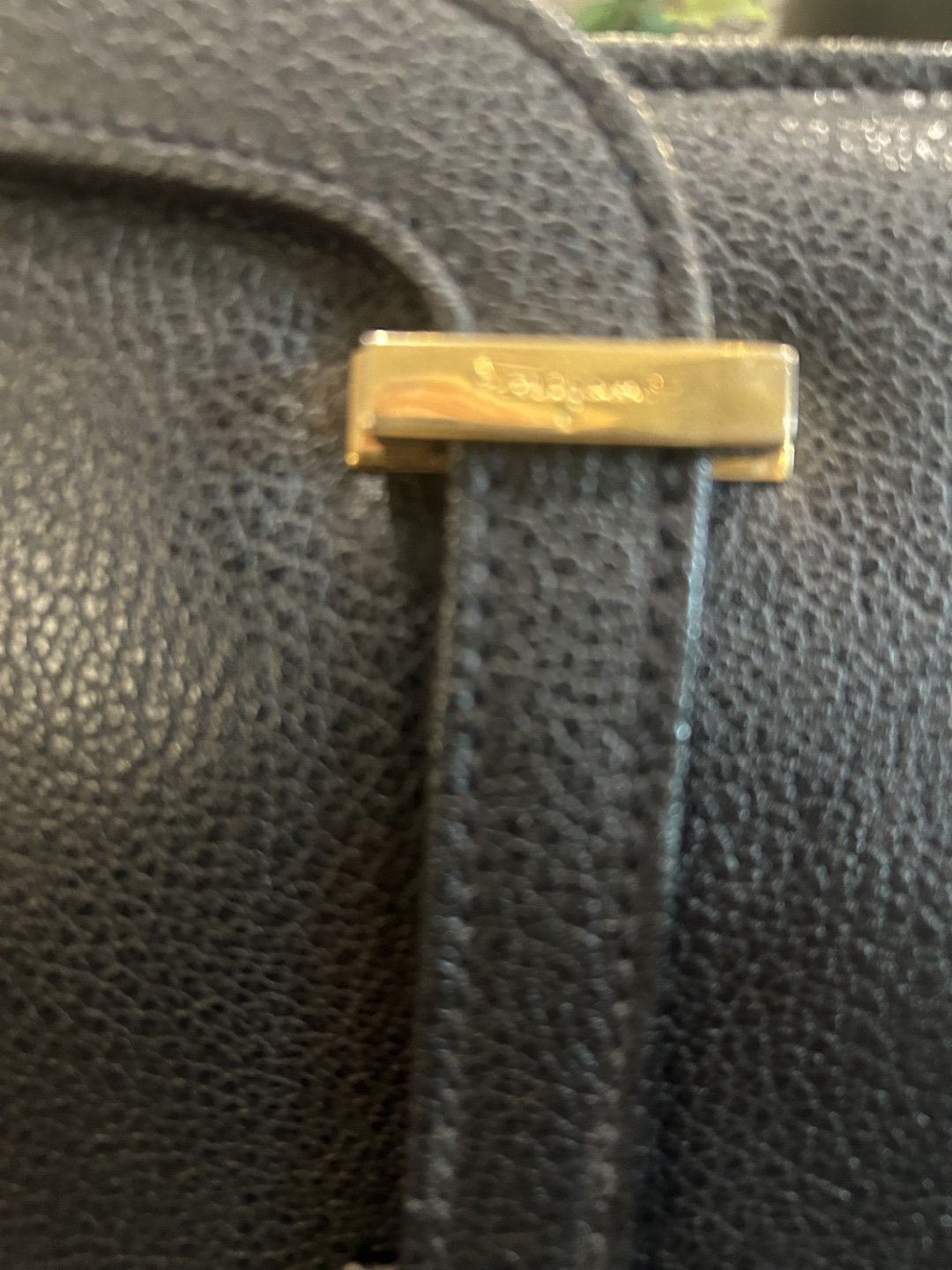 Salvatore Ferragamo Black Leather Handbag - photo 4
