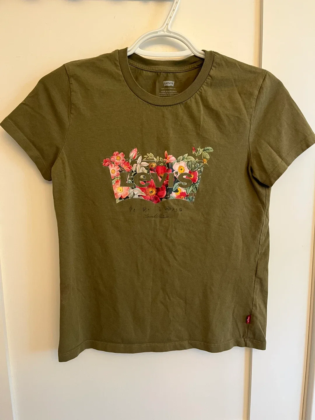 Levi's Floral Logo Olive Green Tee - XS thumbnail