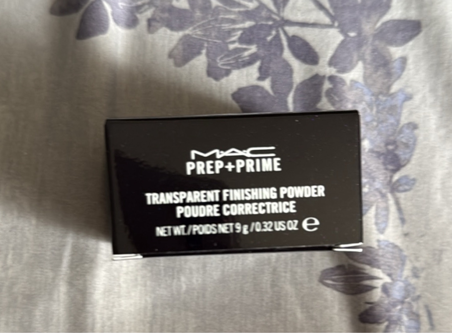 Brand new MAC Prep + Prime Transparent Finishing Powder