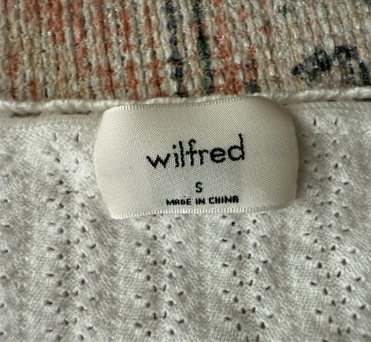 Aritzia long sleeve - photo 2