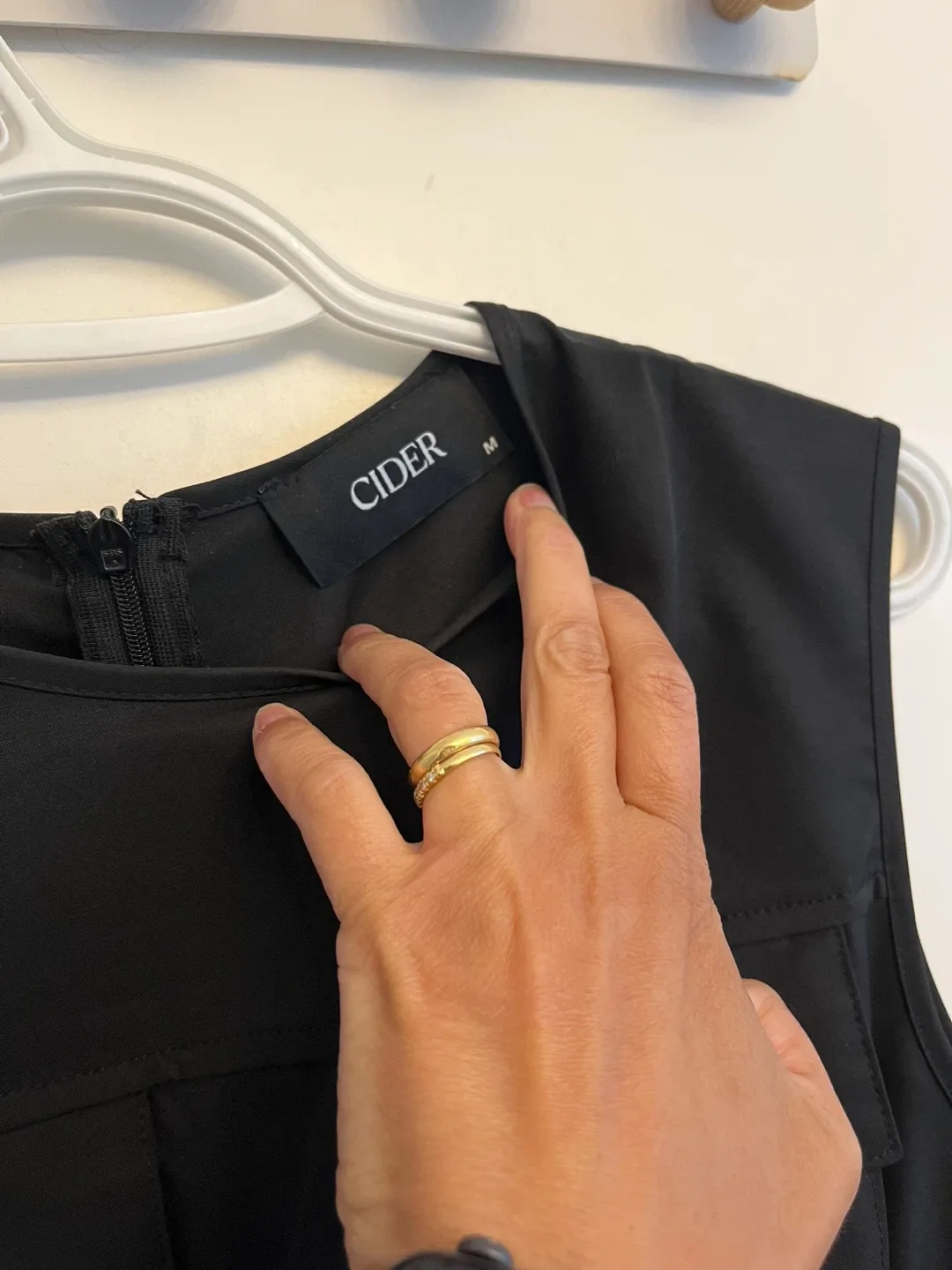 Cider Black Dress Size M