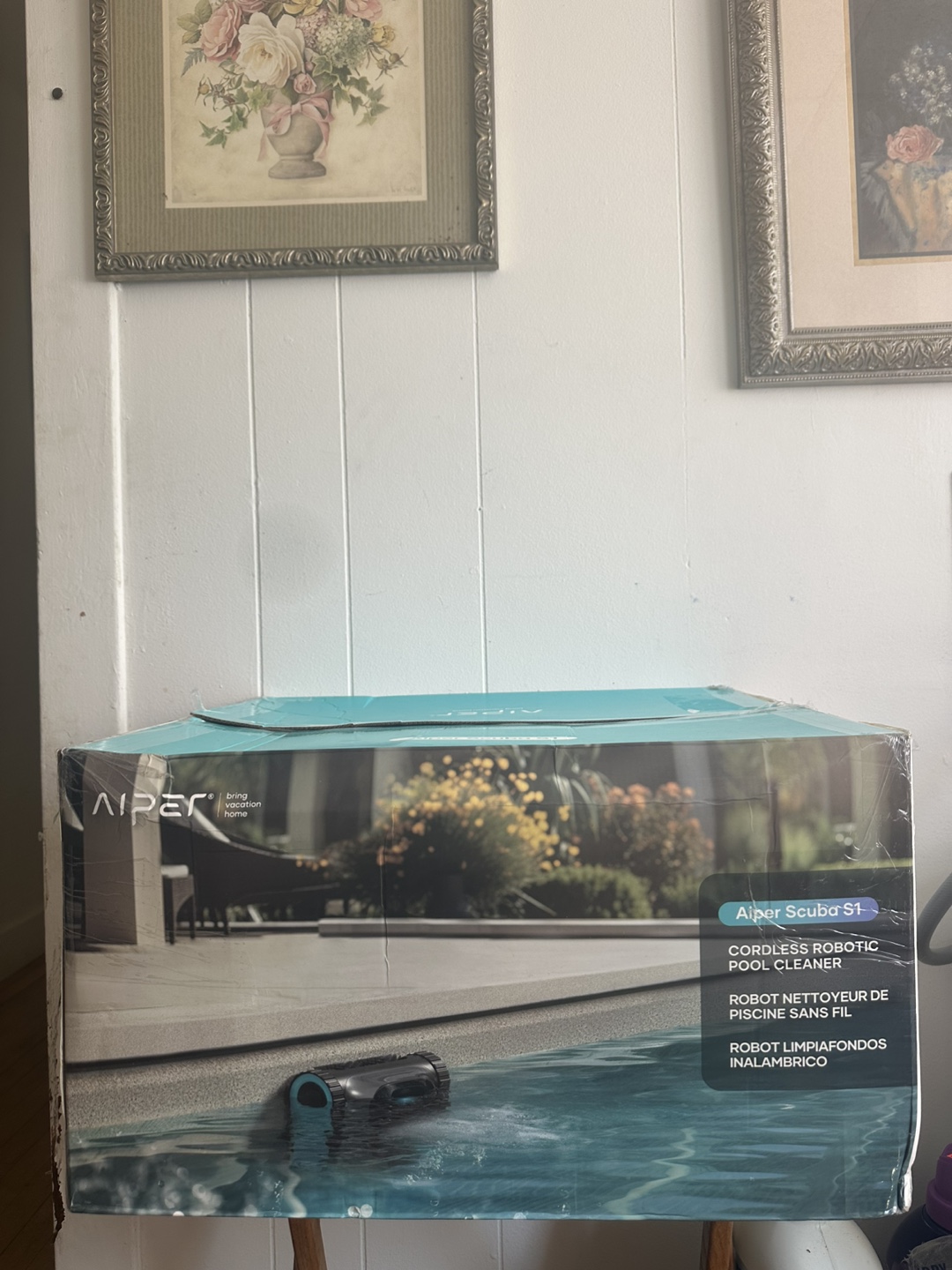 Aiper Scuba S1 Cordless Robotic Pool Cleaner - Like New!