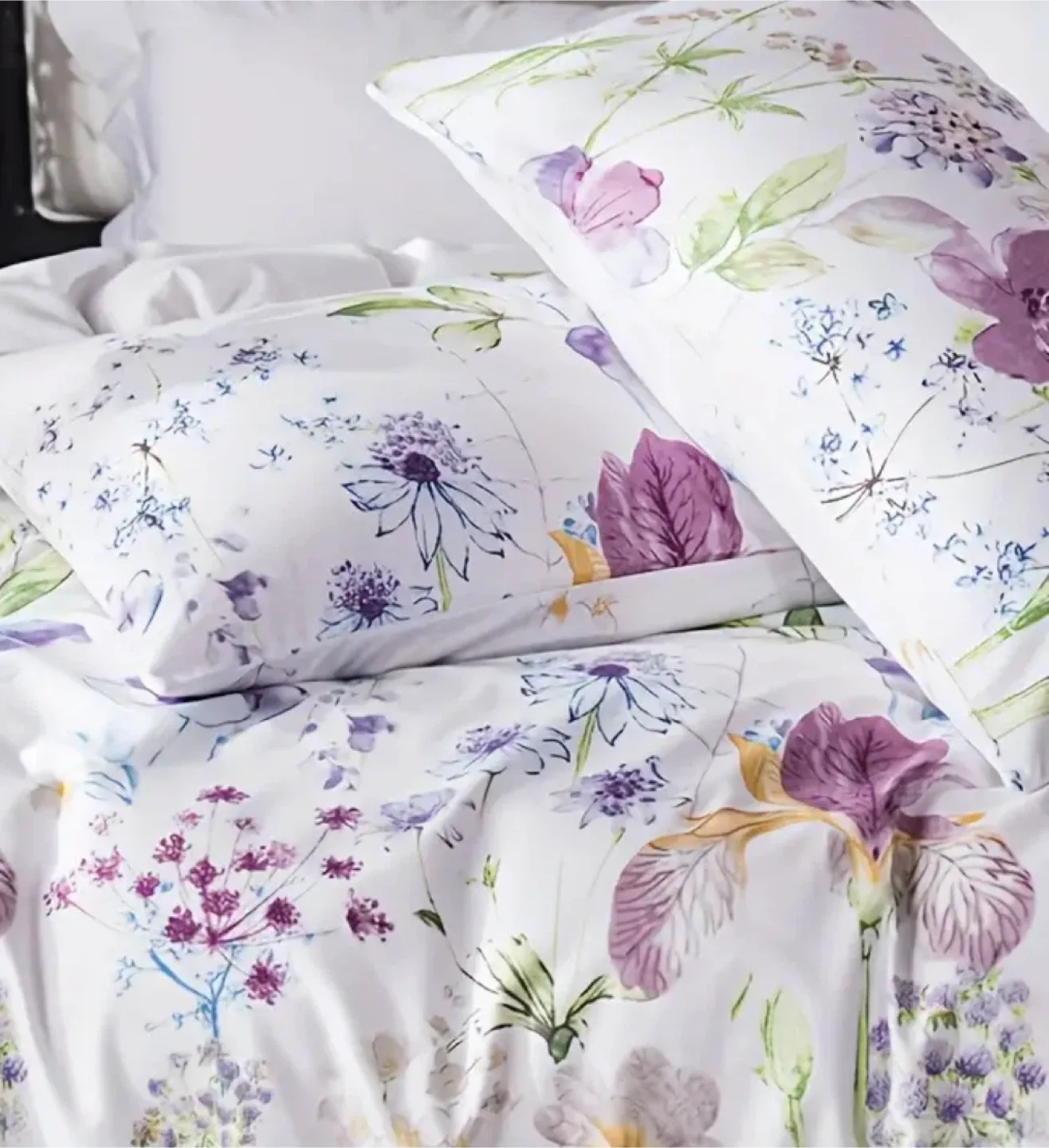 4 pieces Bedsheet set, Various designs, King size image indicator(8)