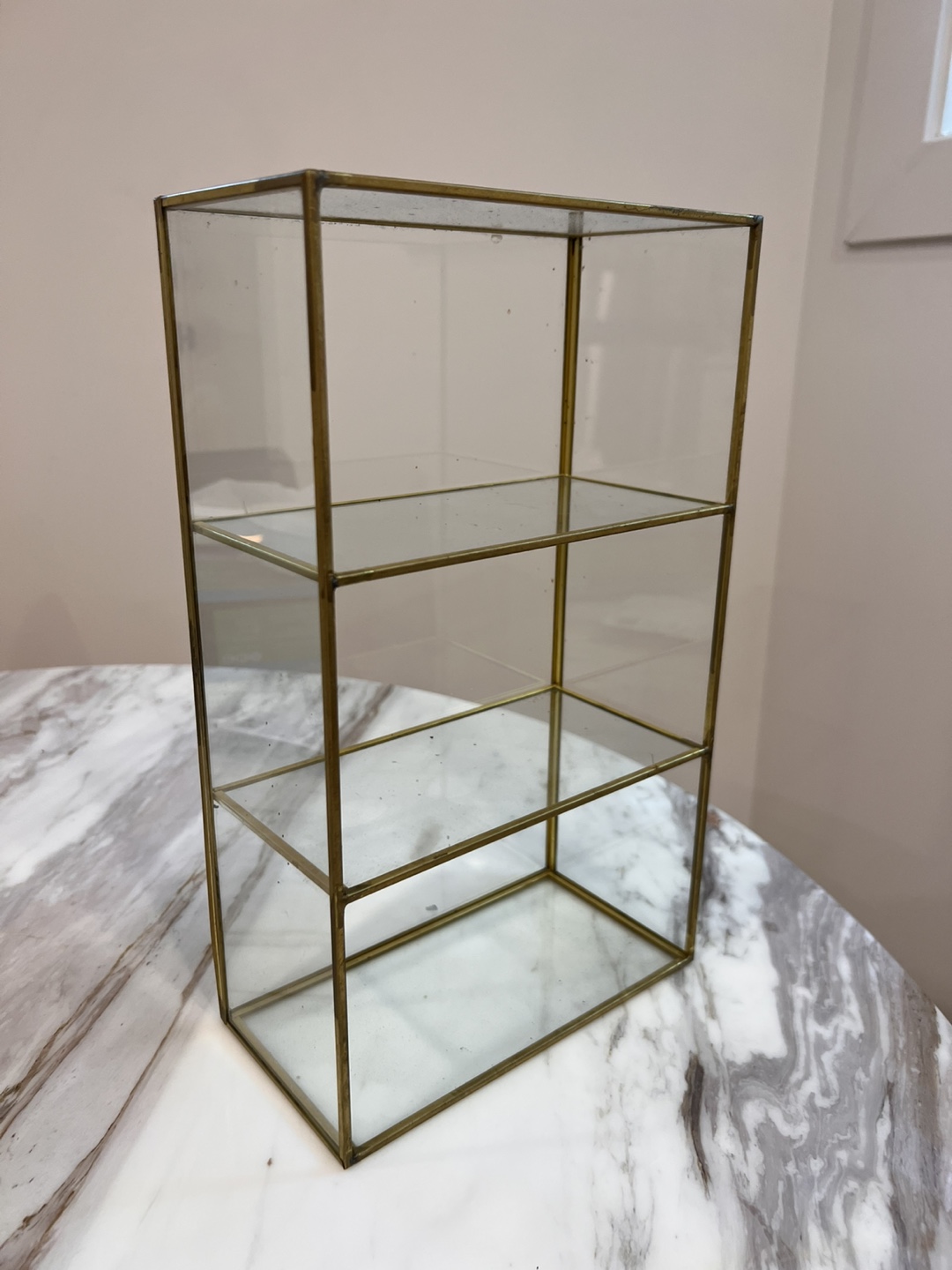 Glass & Gold Display Shelf - photo 2
