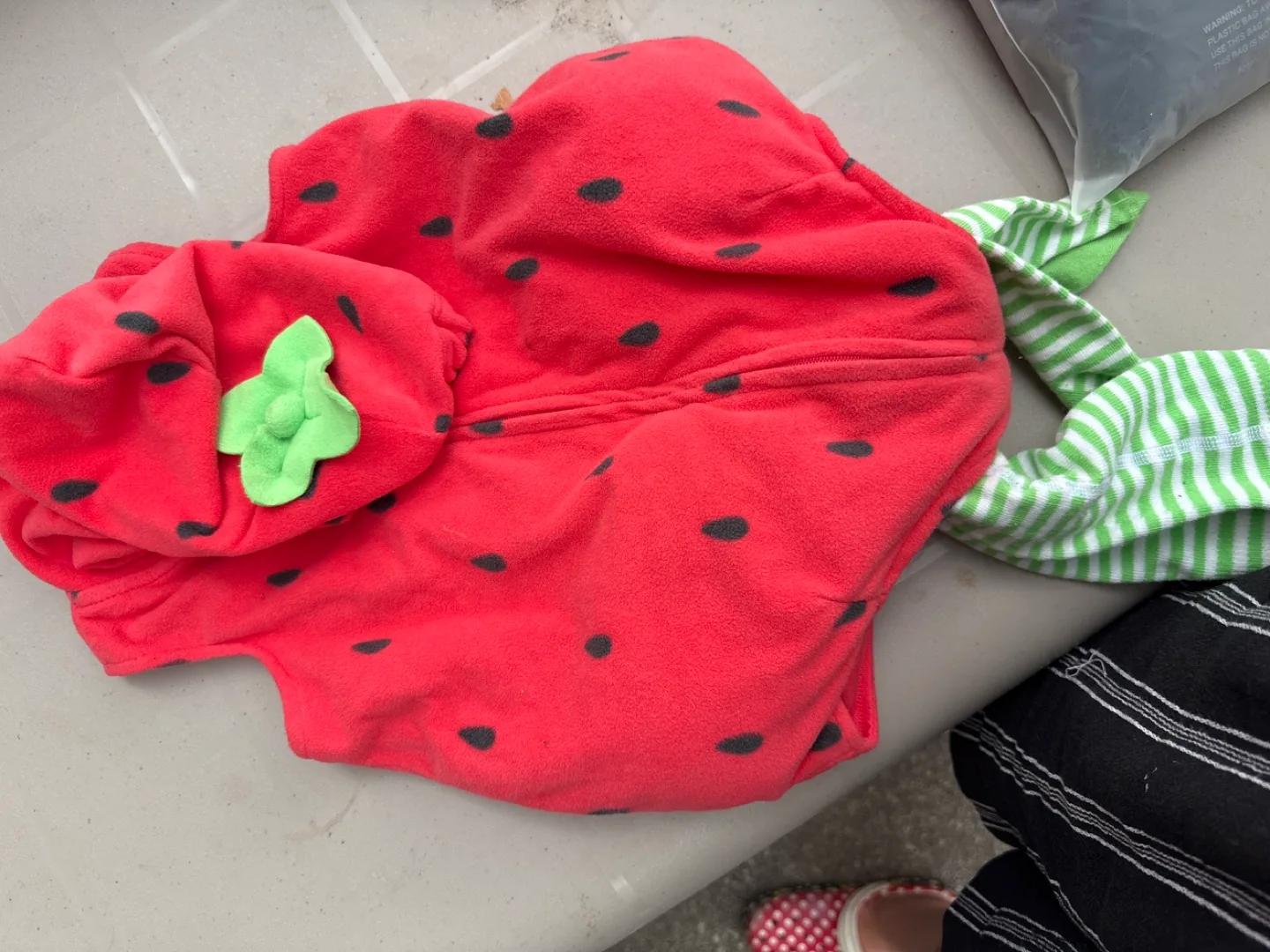 Strawberry Costume 12 months