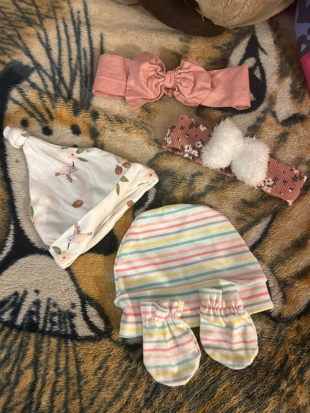 Baby girl Clothes Bundle - photo 5
