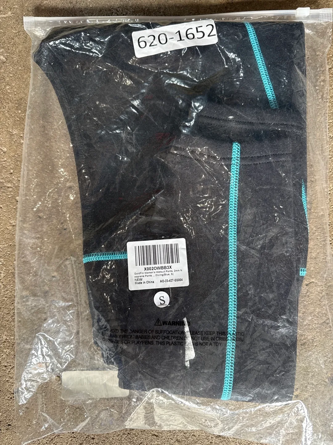 New GoldFin Women's Wetsuit Pants, Size S