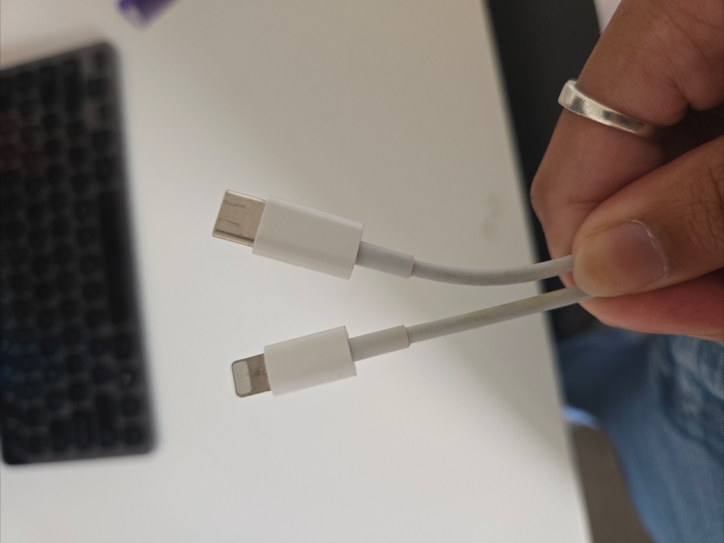 Apple Lightning to USB-C Cable - photo 2