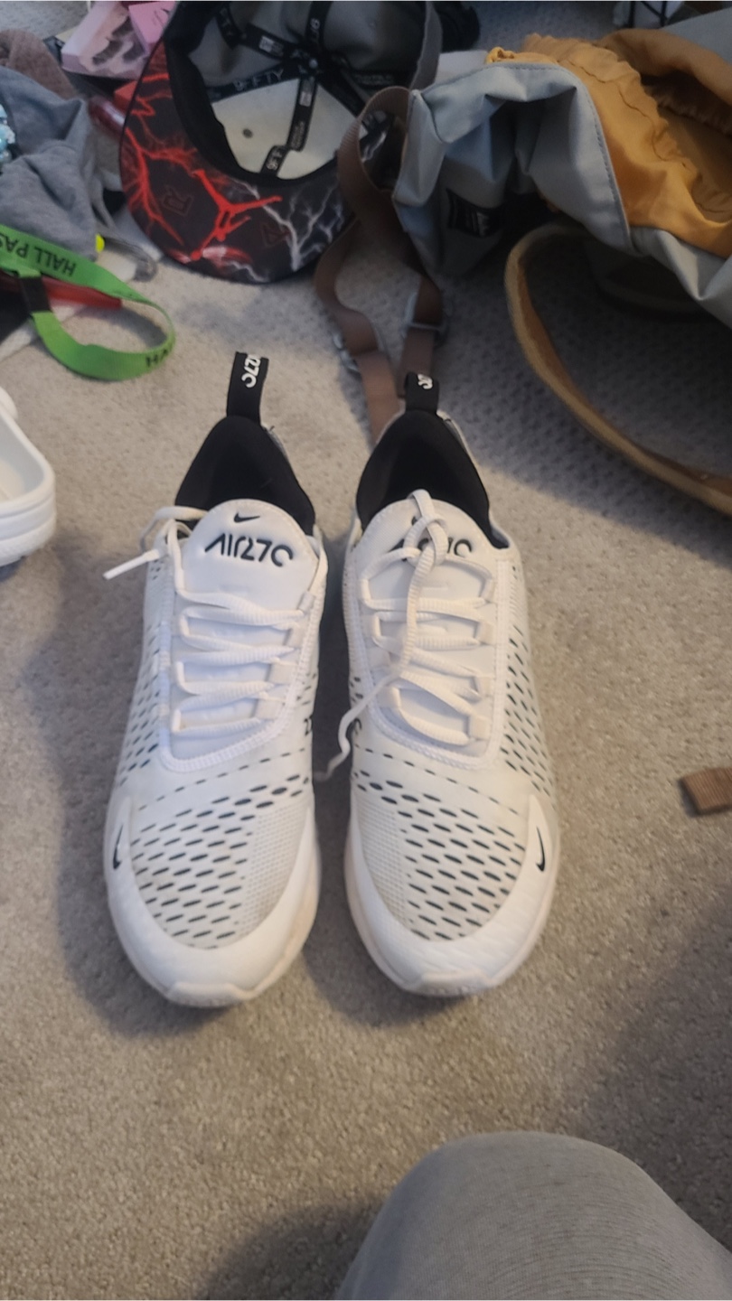 White Nike Air Max 270 - photo 2