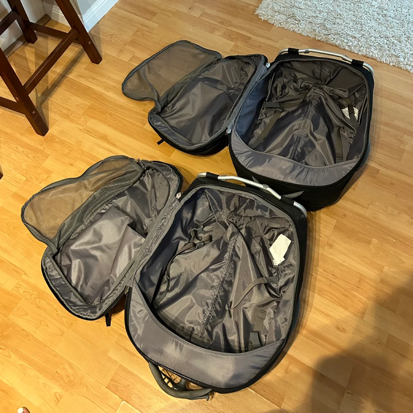 MEC Rolling Carry-On Backpack (x2) – 40L each image indicator(6)