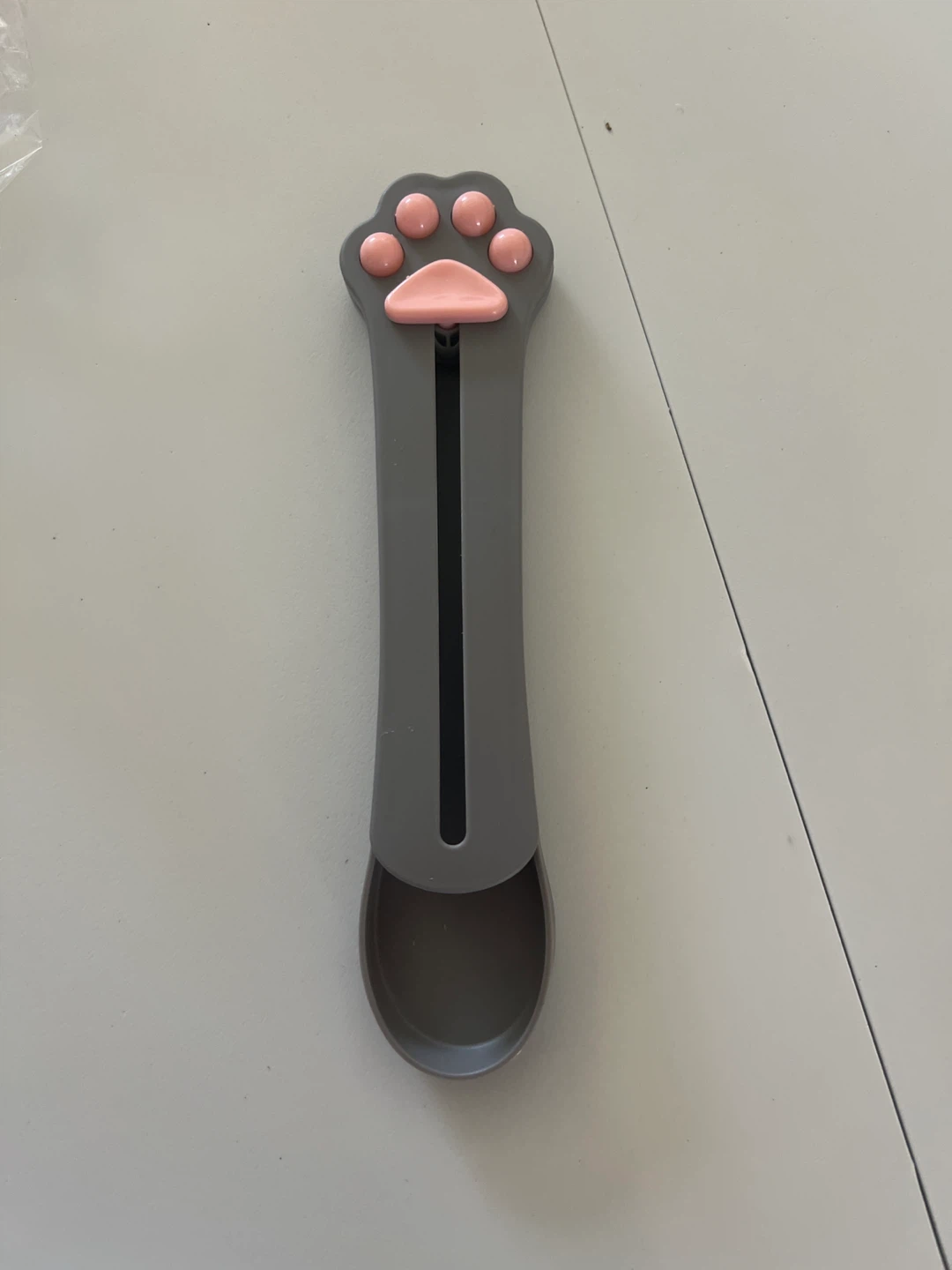 Cat Paw treat Scoop - Gray
