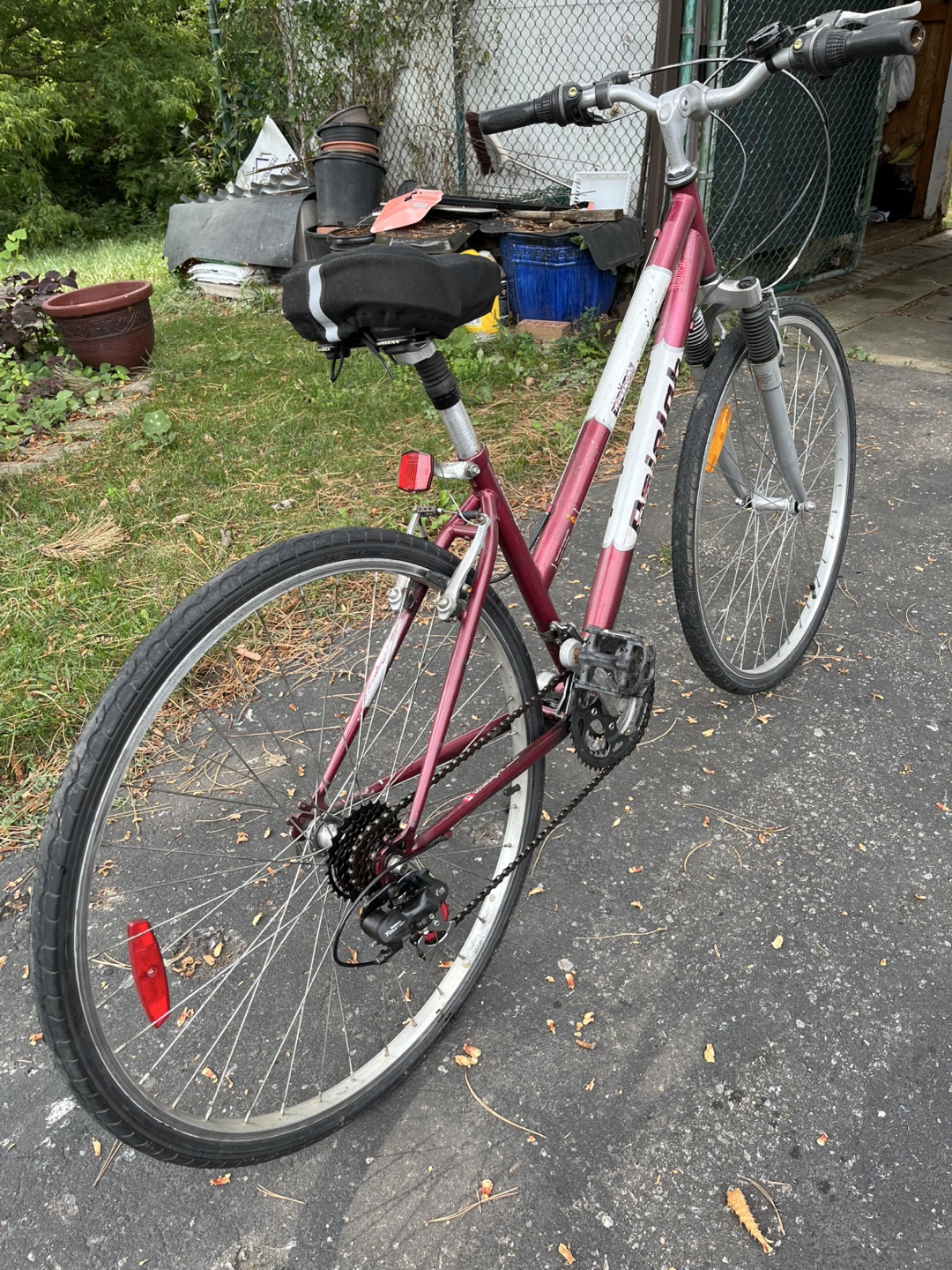 Raleigh Targa Hybrid Bike - Burgundy/Silver - photo 4