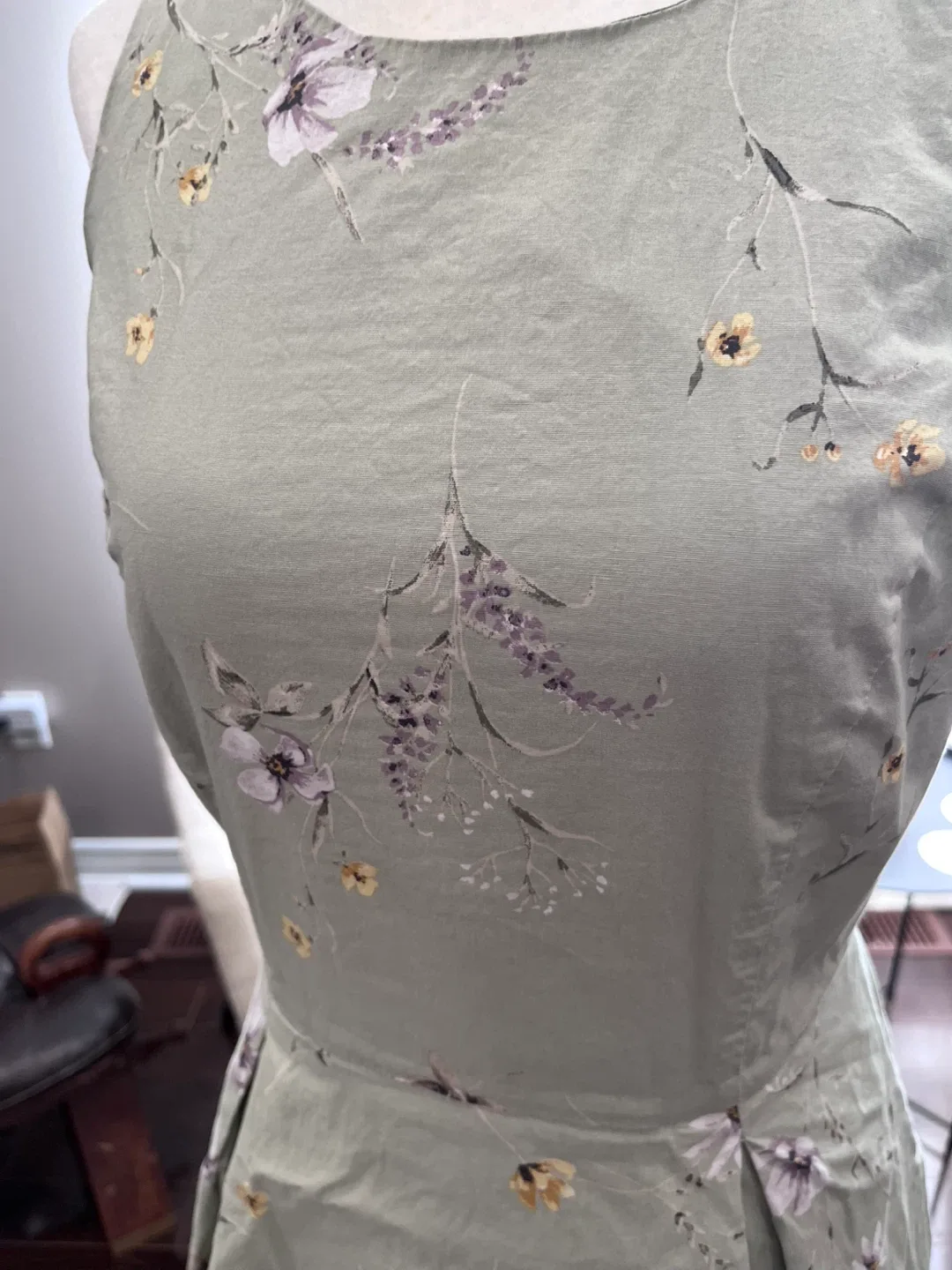 Reitmans Floral Dress image indicator(4)