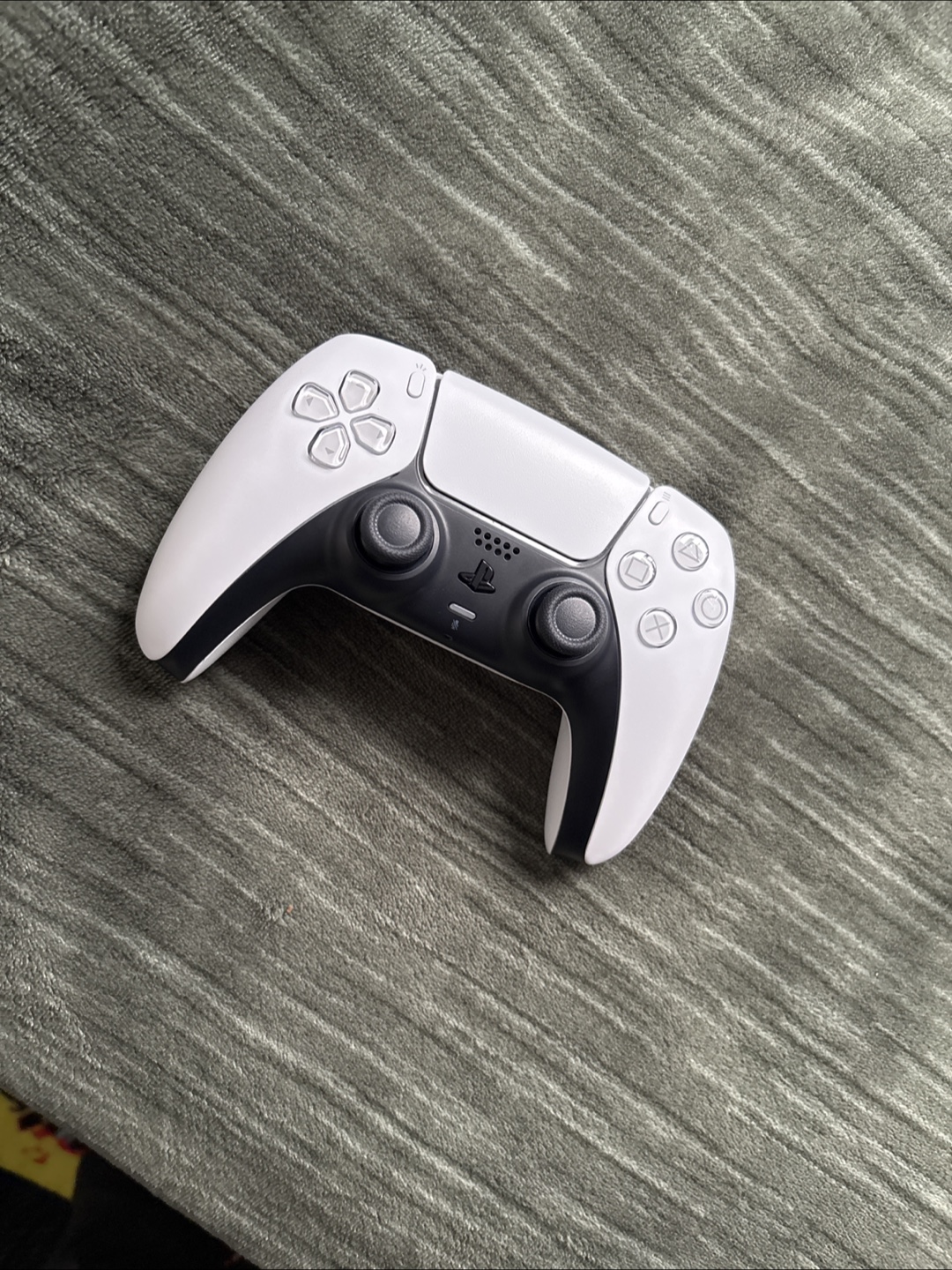 Sony PS5 Dualsense Wireless Controller - White
