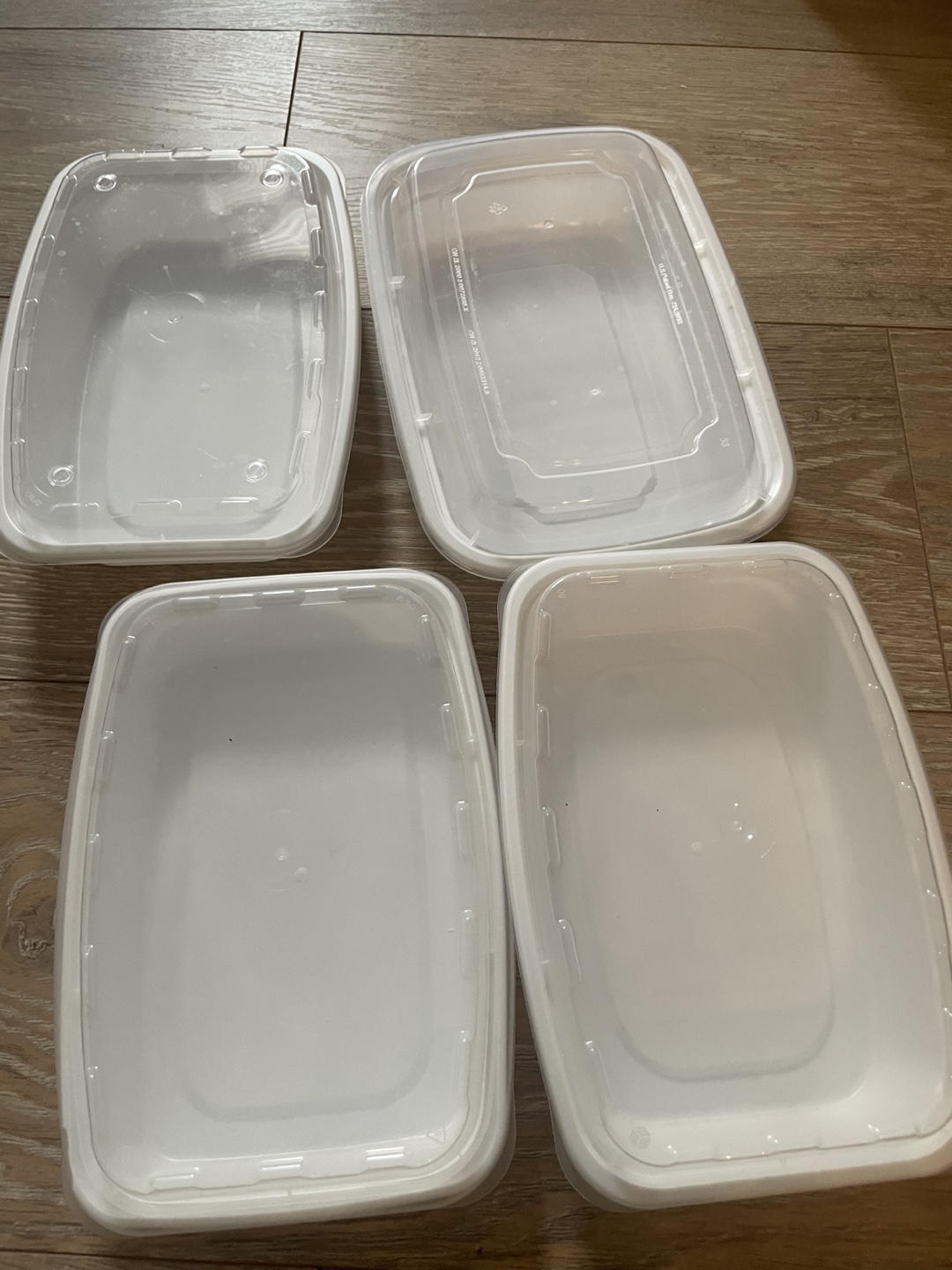 Plastic Food Storage Containers (Set of 4)