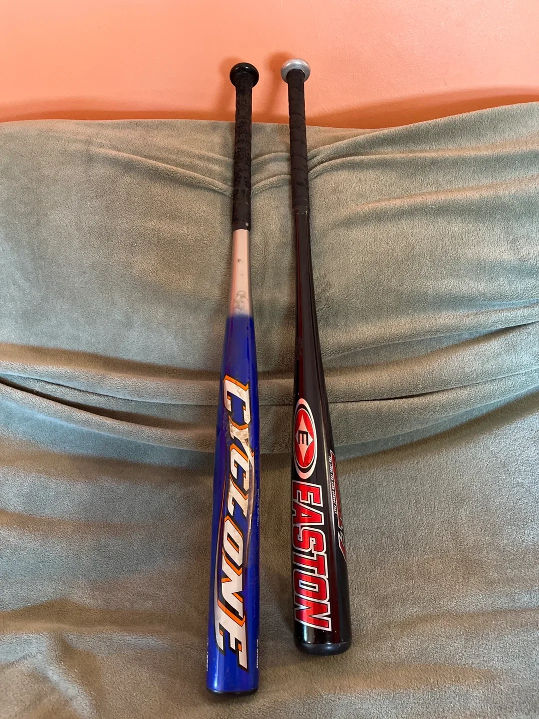 Easton & Cyclone Baseball Bats thumbnail