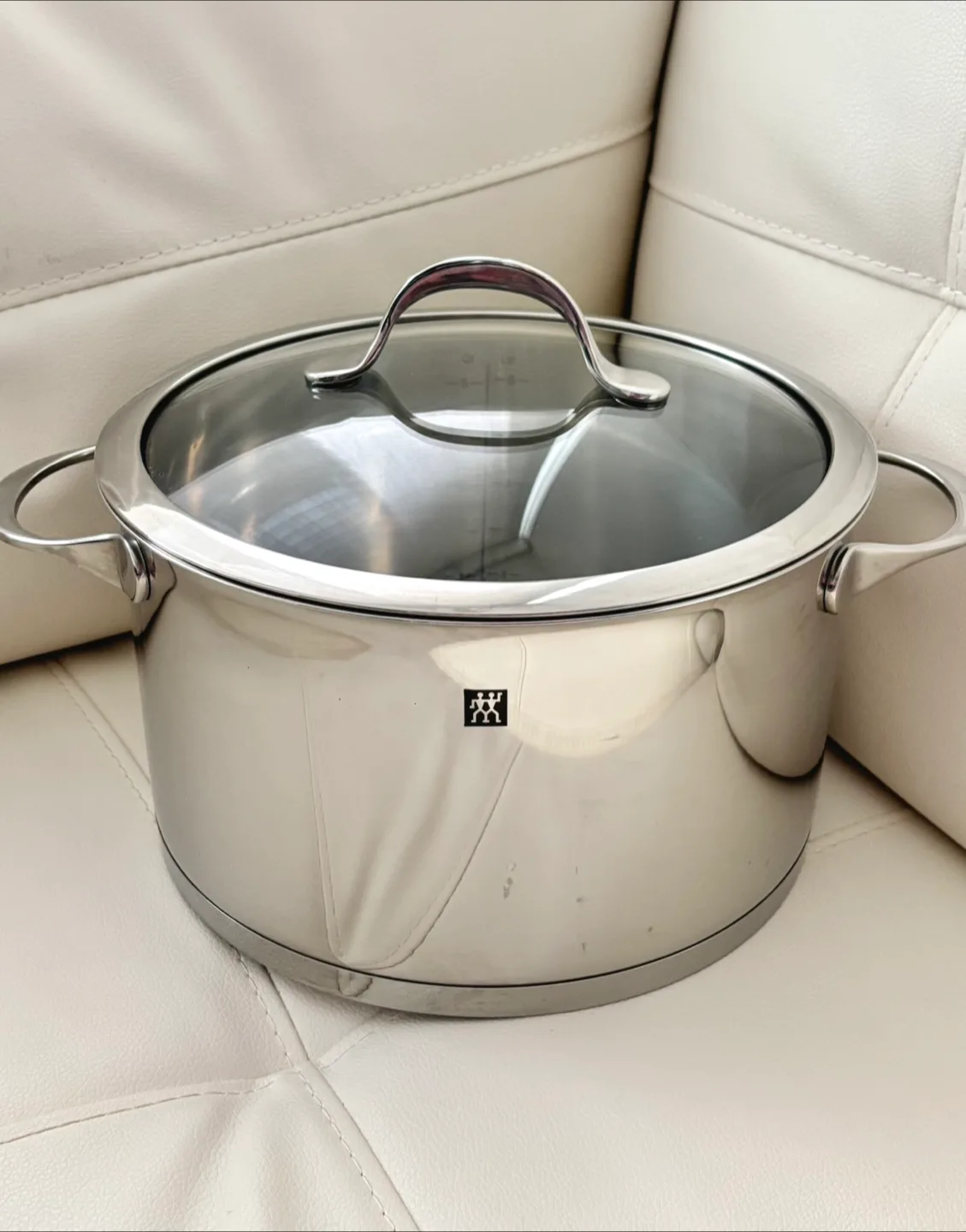 Zwilling Stainless Steel Stock Pot with Lid thumbnail