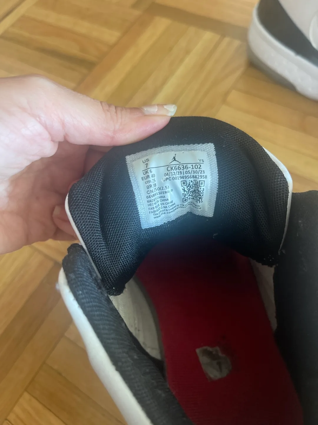 Air Jordan IOL Retro Little Flex TD Size 7 image indicator(2)