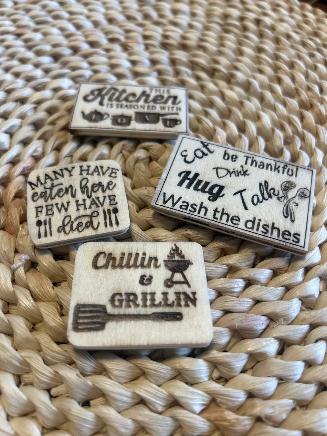 Set of 4 Decorative fridge magnet