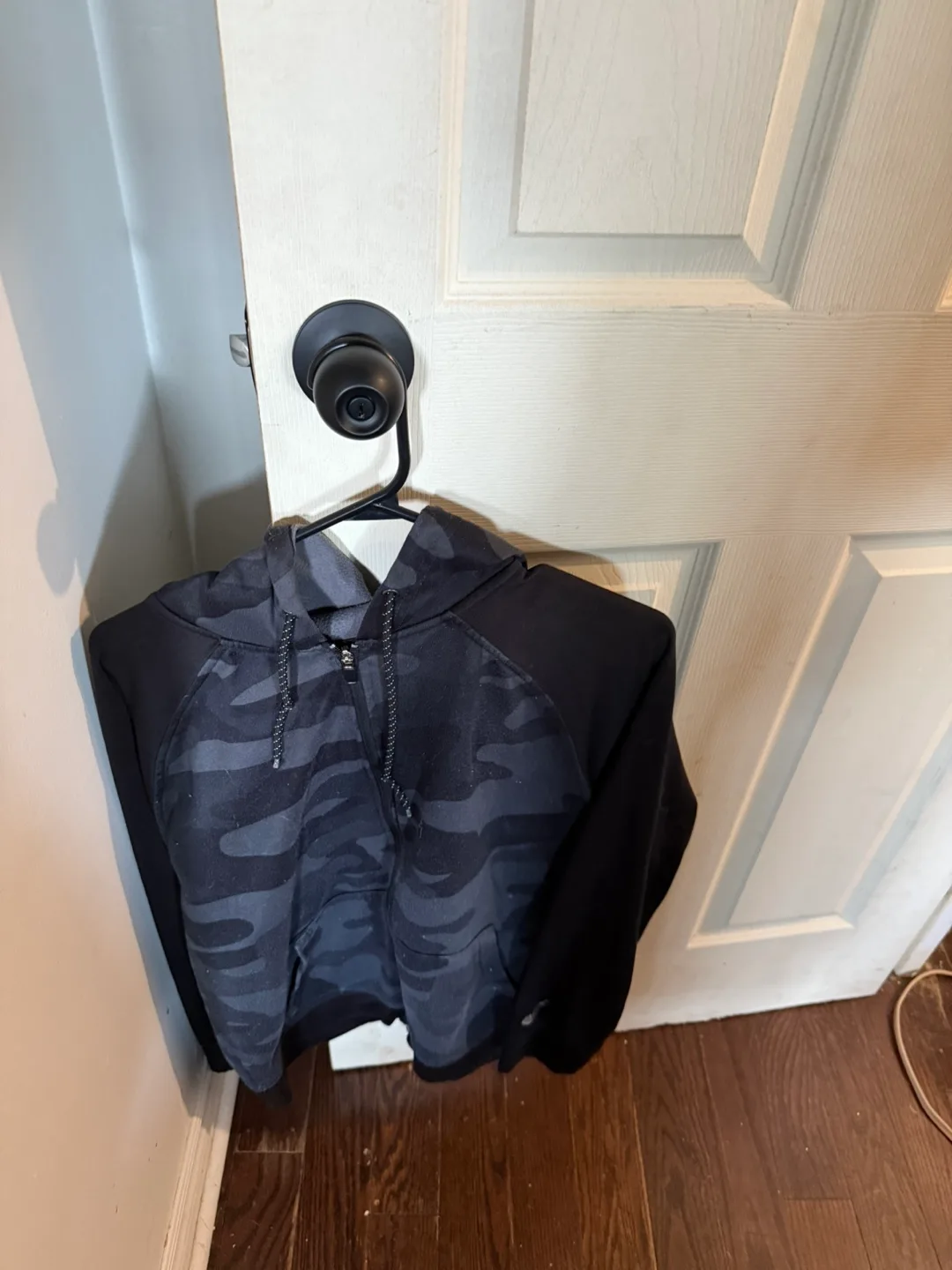 Athletic Works Camo Hoodie, Size L thumbnail