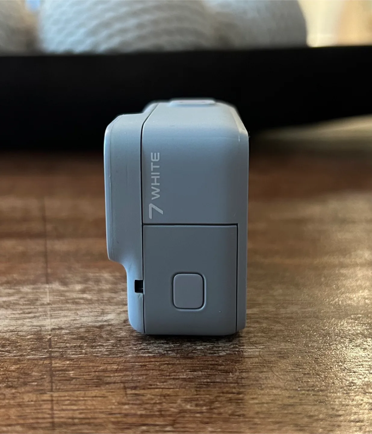 GoPro HERO7 White – Includes Mount & USB-C Charger image indicator(6)