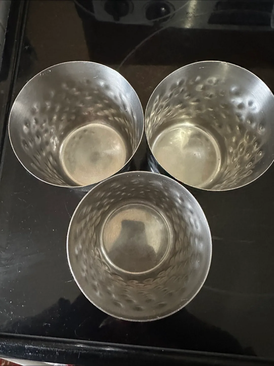 Set of 3 Hammered Stainless Steel Cups image indicator(2)