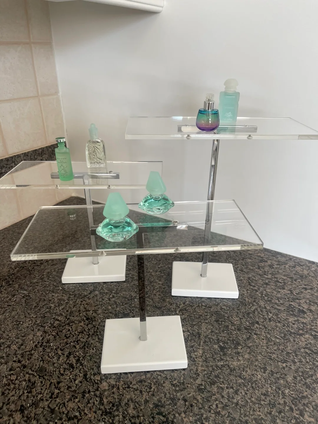 ***SOLD*** Acrylic Display Stands (Set of 3) image indicator(2)