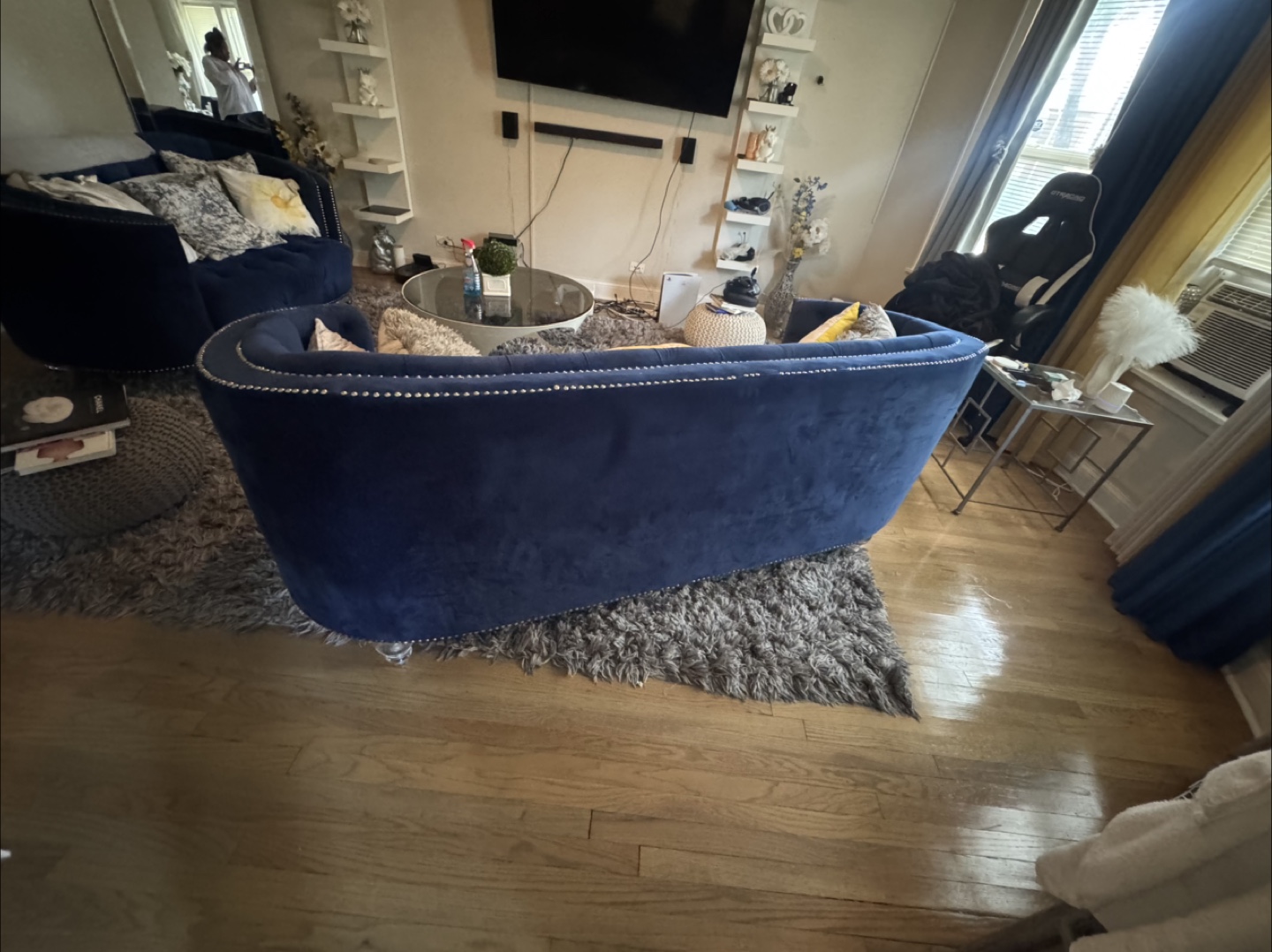 Blue Velvet Loveseat - Like New! - photo 5
