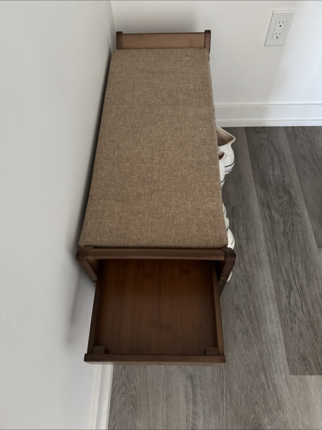 Wooden Entryway Bench with Shoe Storage - photo 3