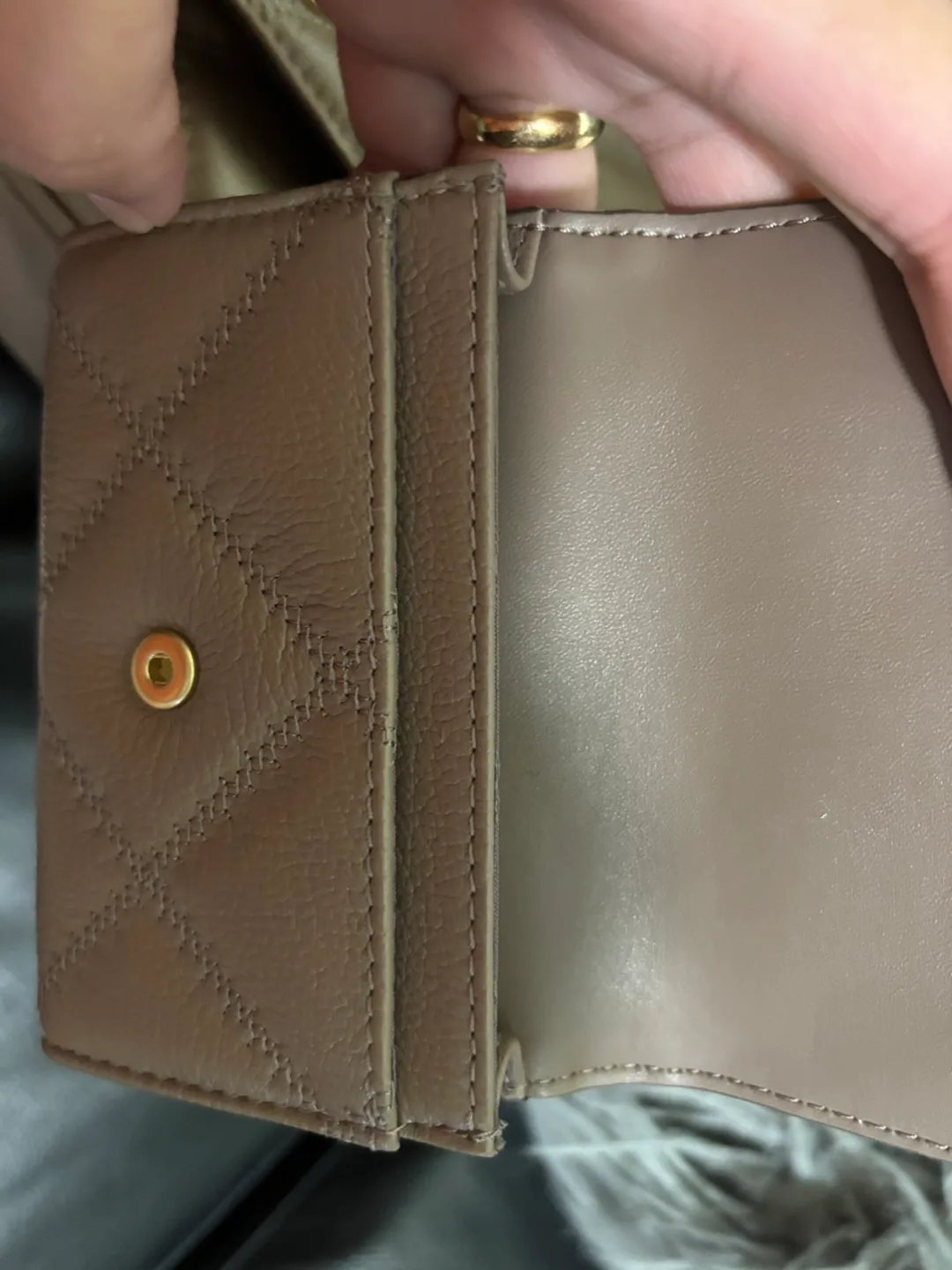 New Tory Burch Willa Card Case & Shoulder Bag Set image indicator(7)