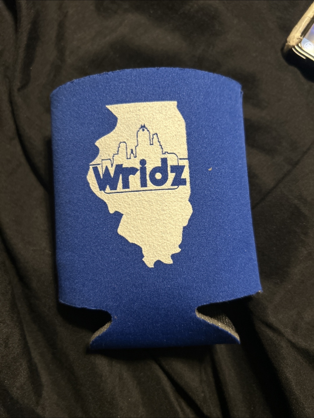 Blue Wrldz Can Cooler