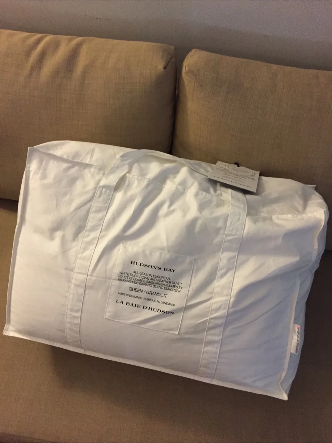 Hudson’s Bay White Duck Down Duvet thumbnail